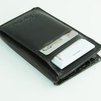 Ultra thin Card Beacon ABN02 with push button iBeacon & Eddystone Tech - Image 7