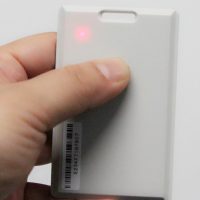 Ultra thin Card Beacon ABN02 with push button iBeacon & Eddystone Tech - Image 2